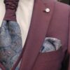 Traje Borgoña Complementos Paisley