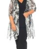 Conjunto de Cuerpo, Pantalón y Levita Estampada en Tonos Blancos Y Negros