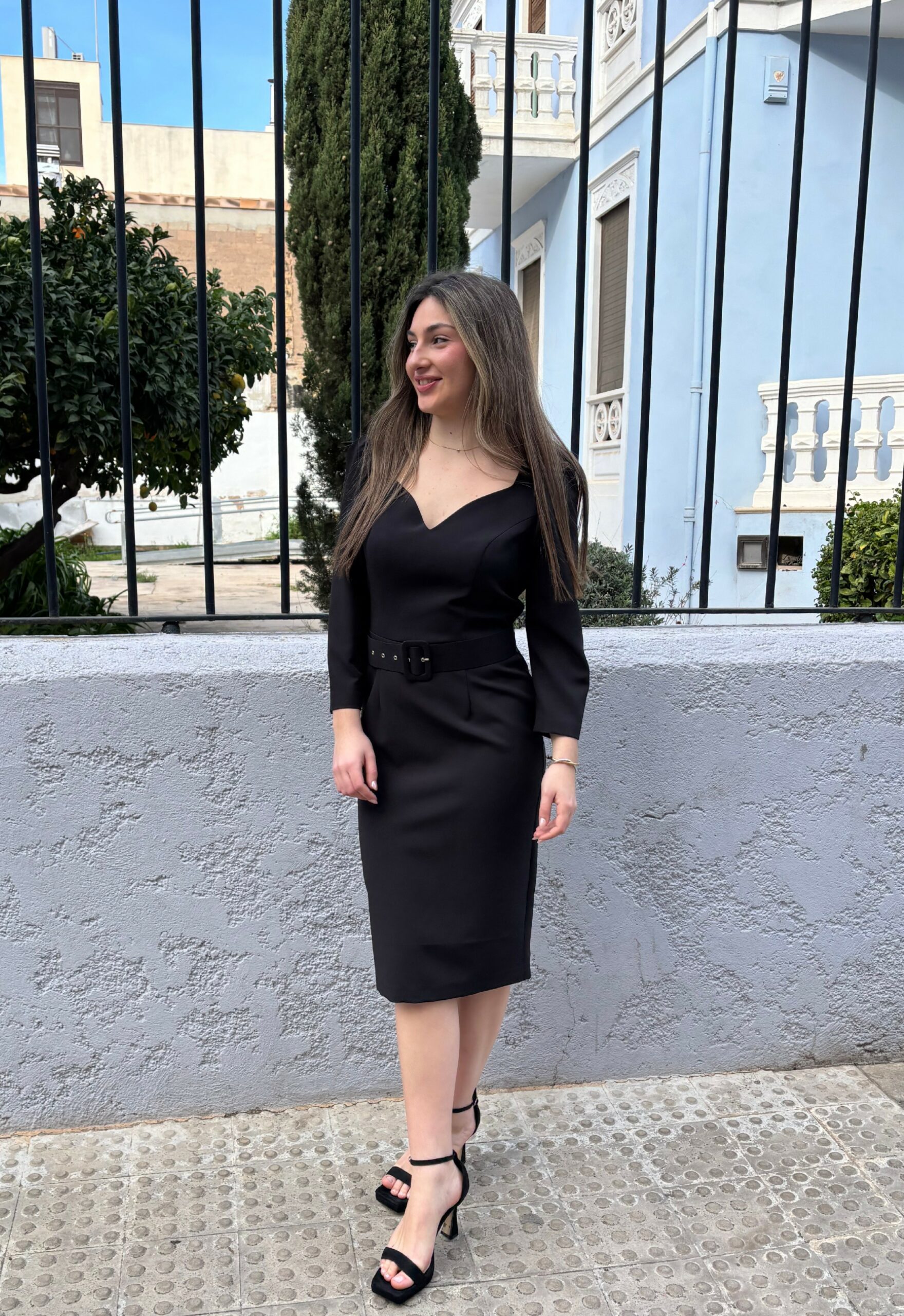 Vestido Ceñido Negro