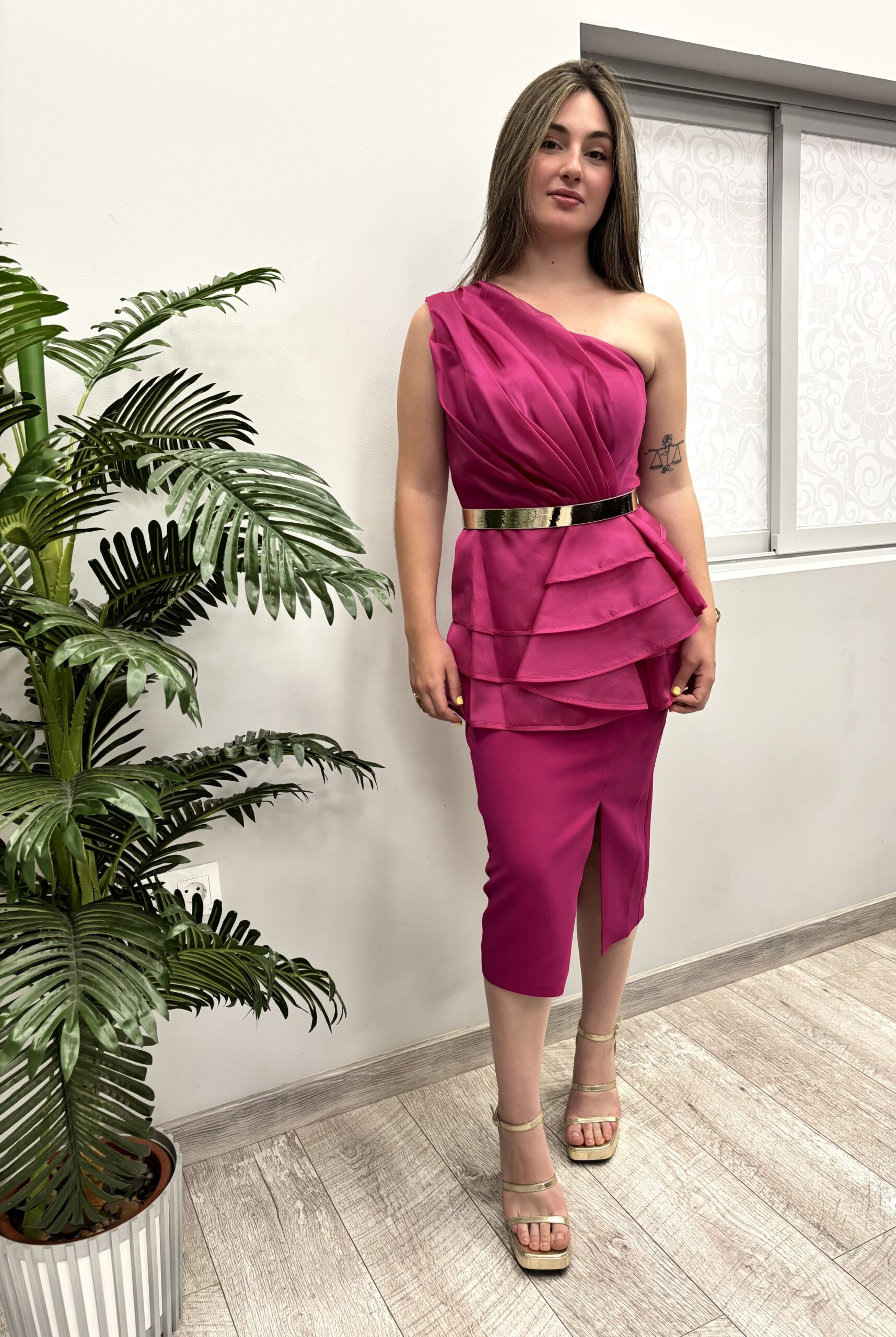 Vestido Asimétrico Fucsia