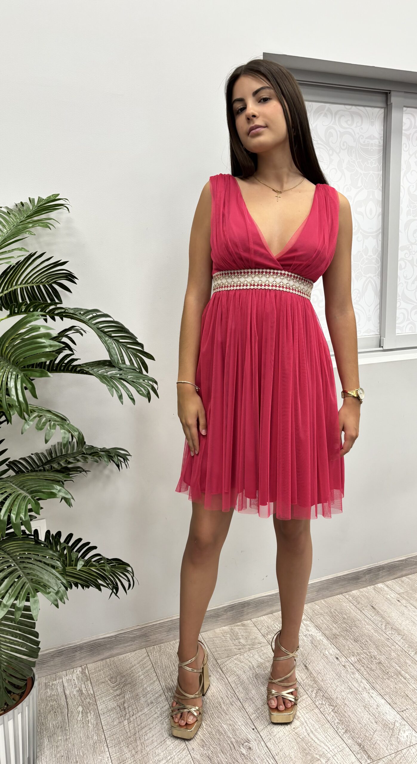Vestido Corto Fucsia Tul