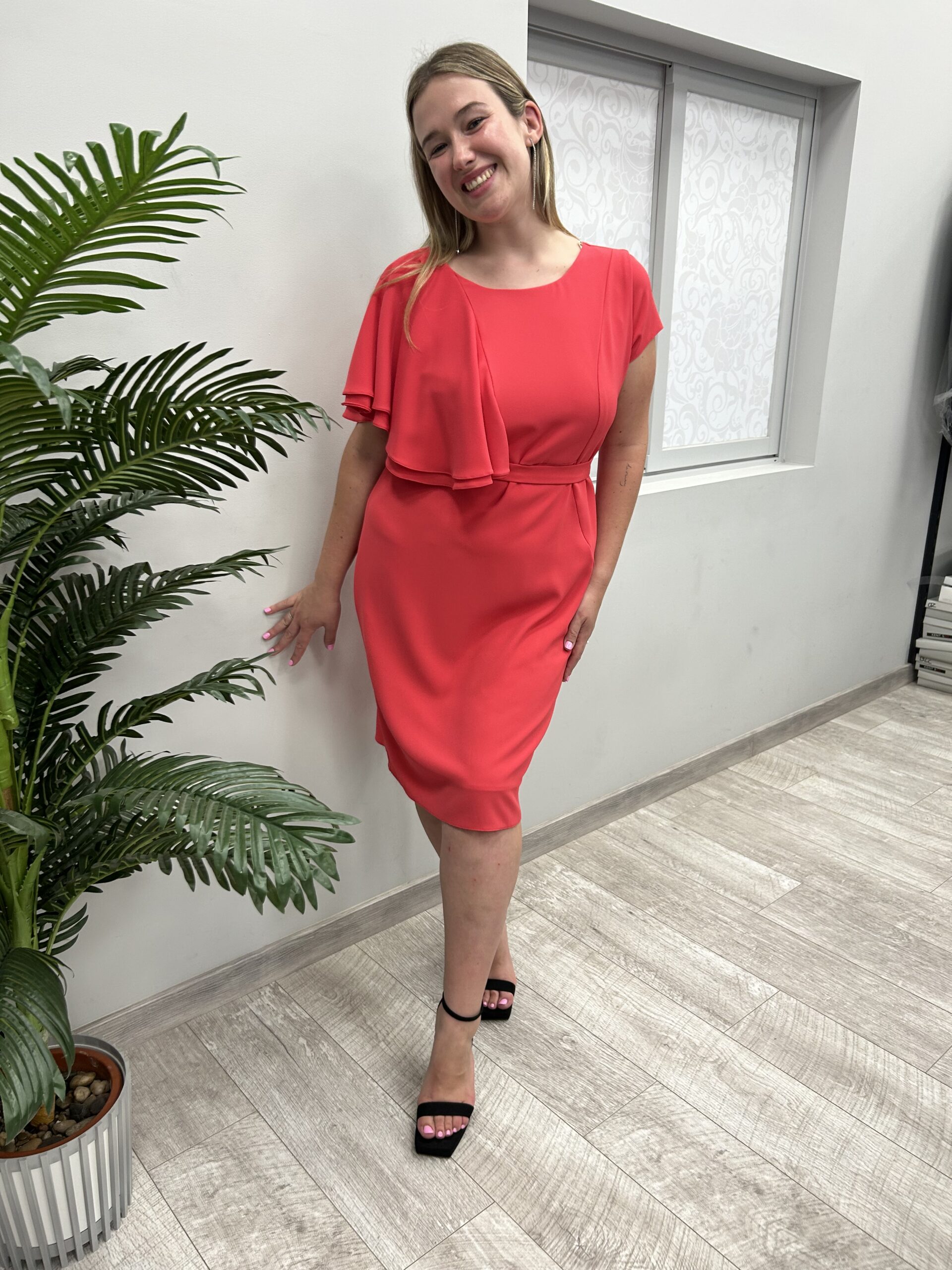 Vestido Coral Manga Corta